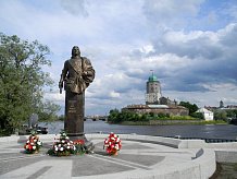 Памятник графу Ф. М. Апраксину (Выборг, Ленинградская обл.)